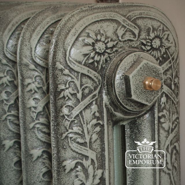Radiator Cast Iron Traditional Reclaimed Victorian School Old Classic Decorative Daisy French Grey Antiqued Close Up 2