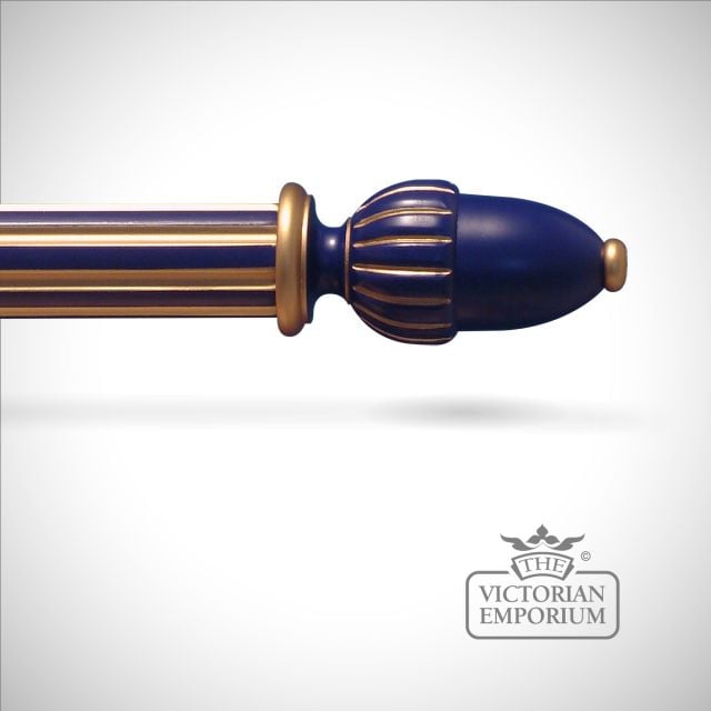 Hand decorated fluted acorn finial with highlights