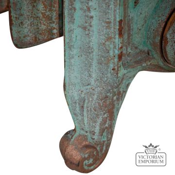 Radiator Cast Iron Traditional Reclaimed Victorian School Old Classic Decorative Churchill 610mm Vintage Copper Close Up 4