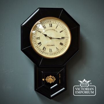 Pendulum wall clock