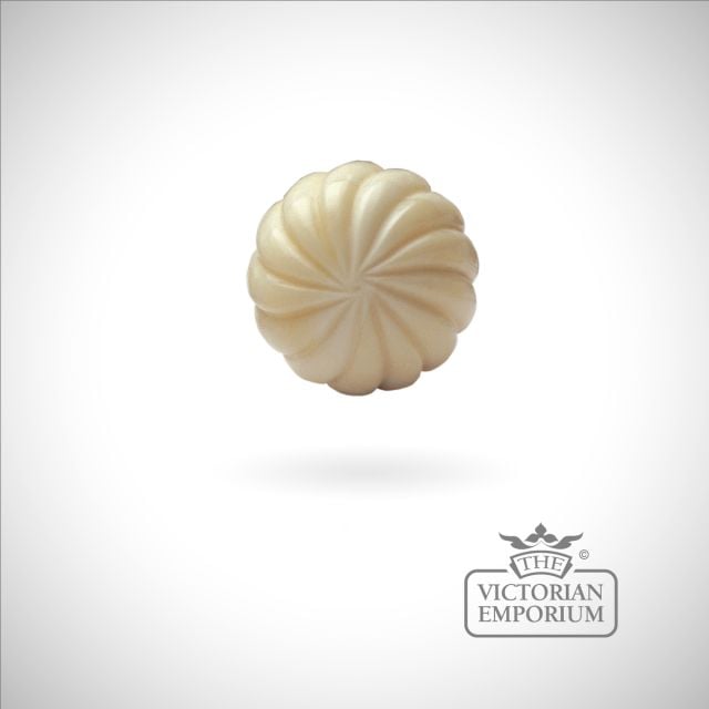 Bone swirl pull