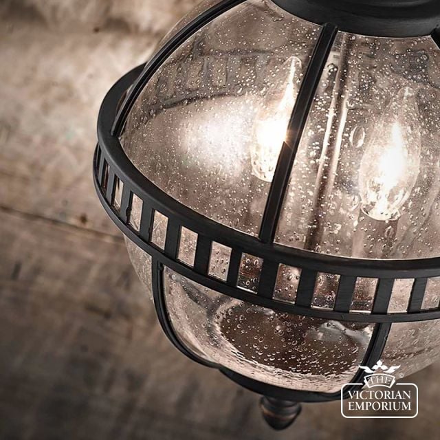 Kl Halleron 8m  Halleron 3 Light Chain Lantern Londonderry Insitu3