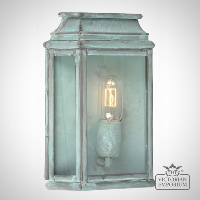 Martins Brass Wall Lantern - Vert
