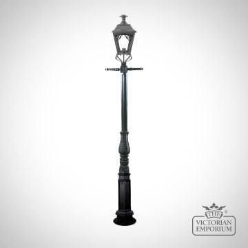 William cast iron lamp post with medium lantern in either black or distressed brass