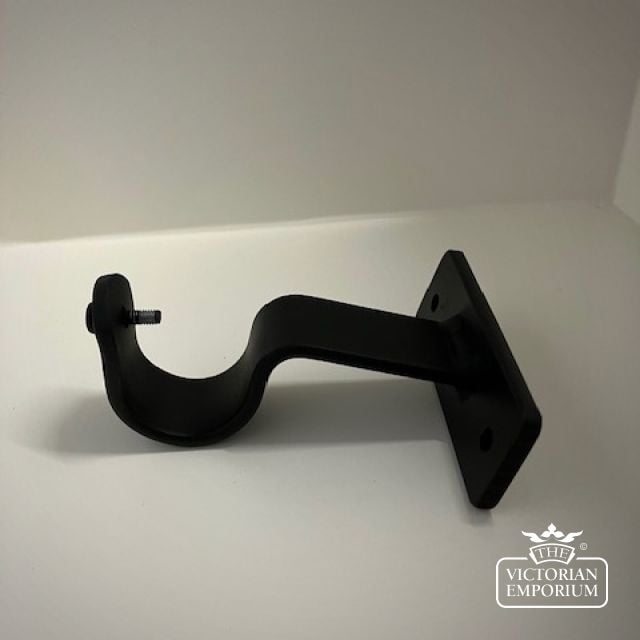 Wrought Iron Style Centre Bracket