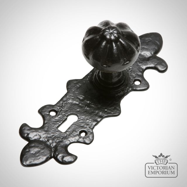 Traditional Cast Door Furniture Knobs Centre Knob Old Classical Victorian Decorative Reclaimed Ve1211b