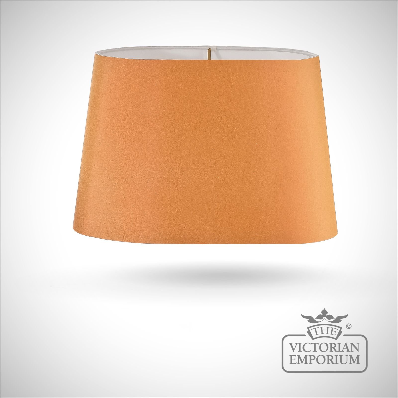 Tapered oval lamp shade top