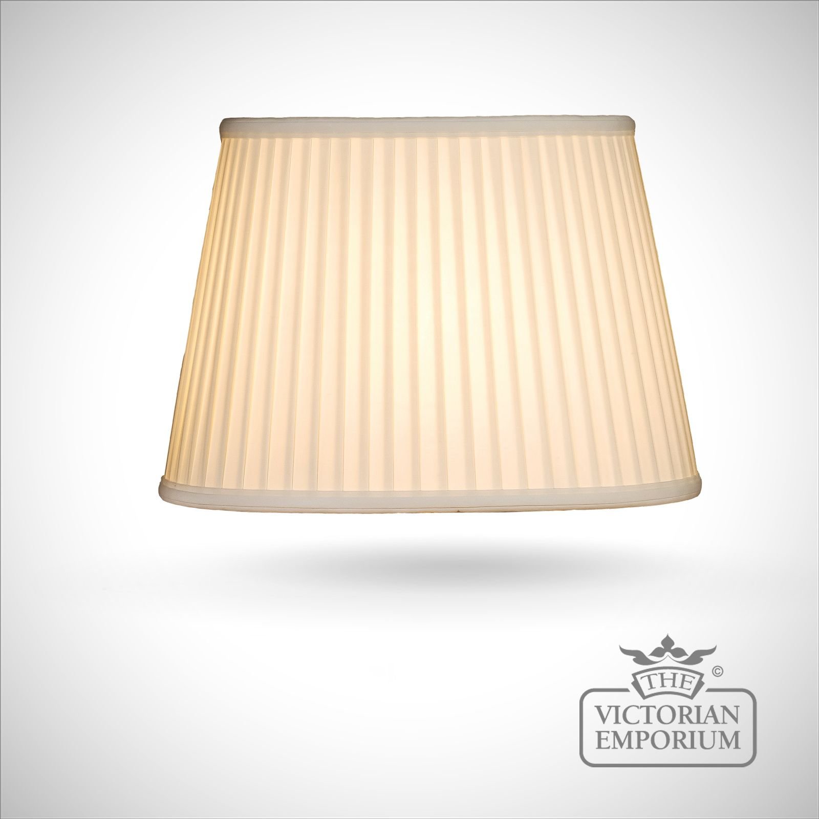 Cotton Fine Pleat Oval Lamp Shade in Ivory - 36cm