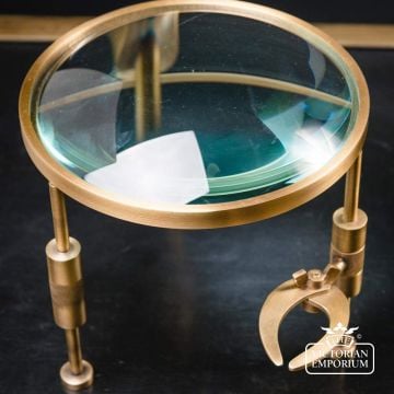 Magnifying Glass With Tweezers On Brass Feet Da240 2