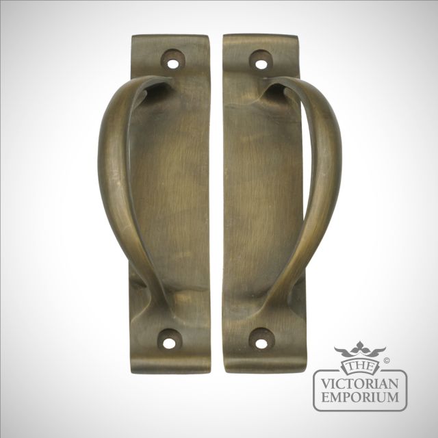 Bar Handle in Antique Brass, Polished Brass or Polished Nickel