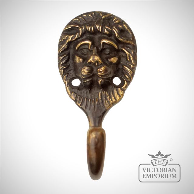 Lions head hook in polished brass, antique brass or nickel