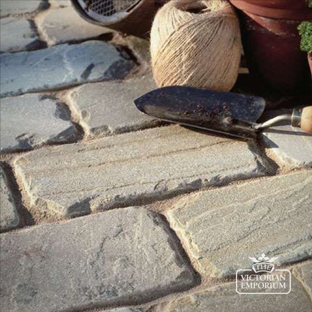 Vintage Stone Manor Brown Buff Sandstone Garden Setts 1 Hz