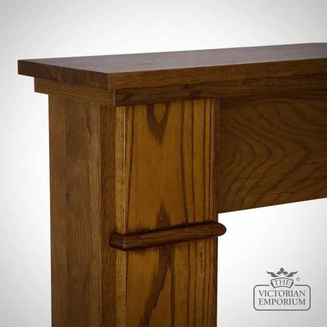 Wooden Fireplace Surround Style Berrington Smc196 Waxed Oak Close Up 1
