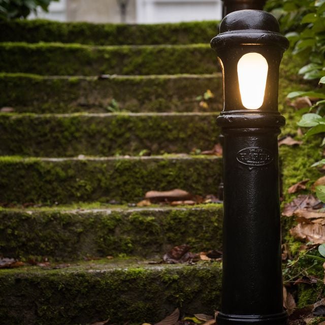 Traditional Bollard Light Harte 193(2)