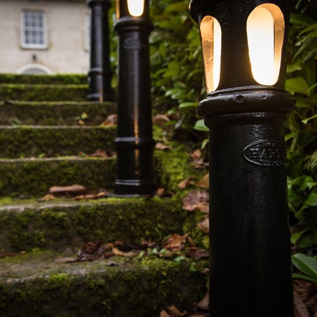 Traditional Bollard Light Harte 193(4)