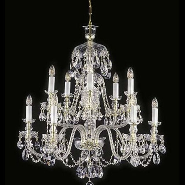Stunning traditional chandelier for high ceilings