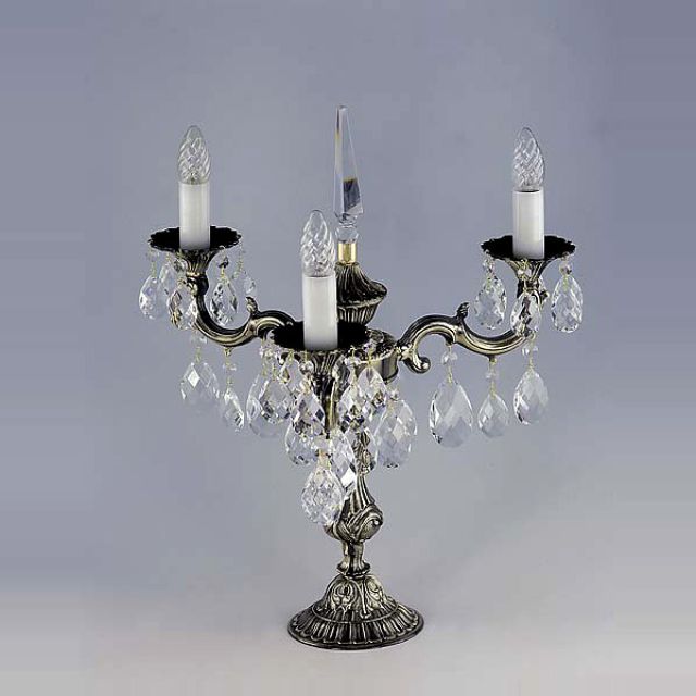 Elegant cast table lamp