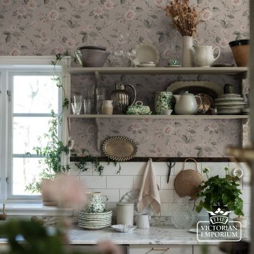 Laurascottage Image Roomshot Kitchen Item 3572 Sr