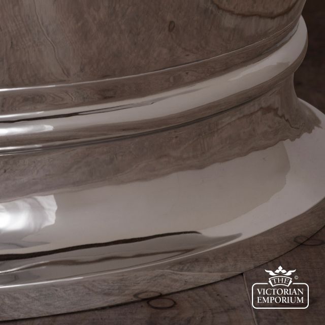 Zille Nickel Bath Plinth