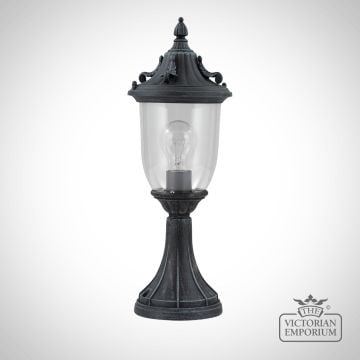 Elkstone Pedestal lantern