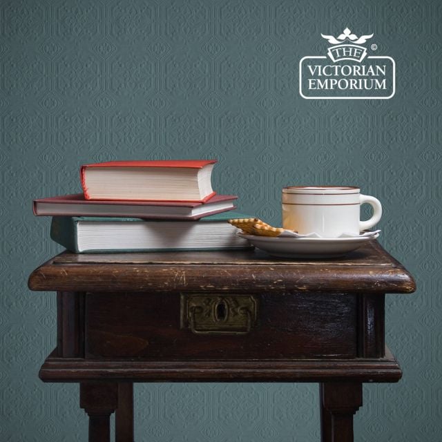 Victorian Wallpaper Anaglypta Traditional Classic Hall Derby Ve124