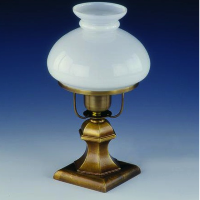 Ida cast table lamp