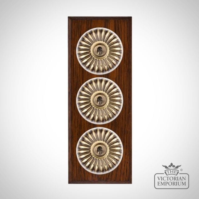 Decorative Fluted Victorian Light Switch - 3 gang