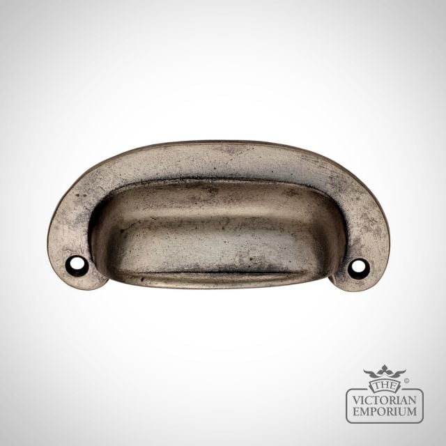 Oval plate cupboard pull